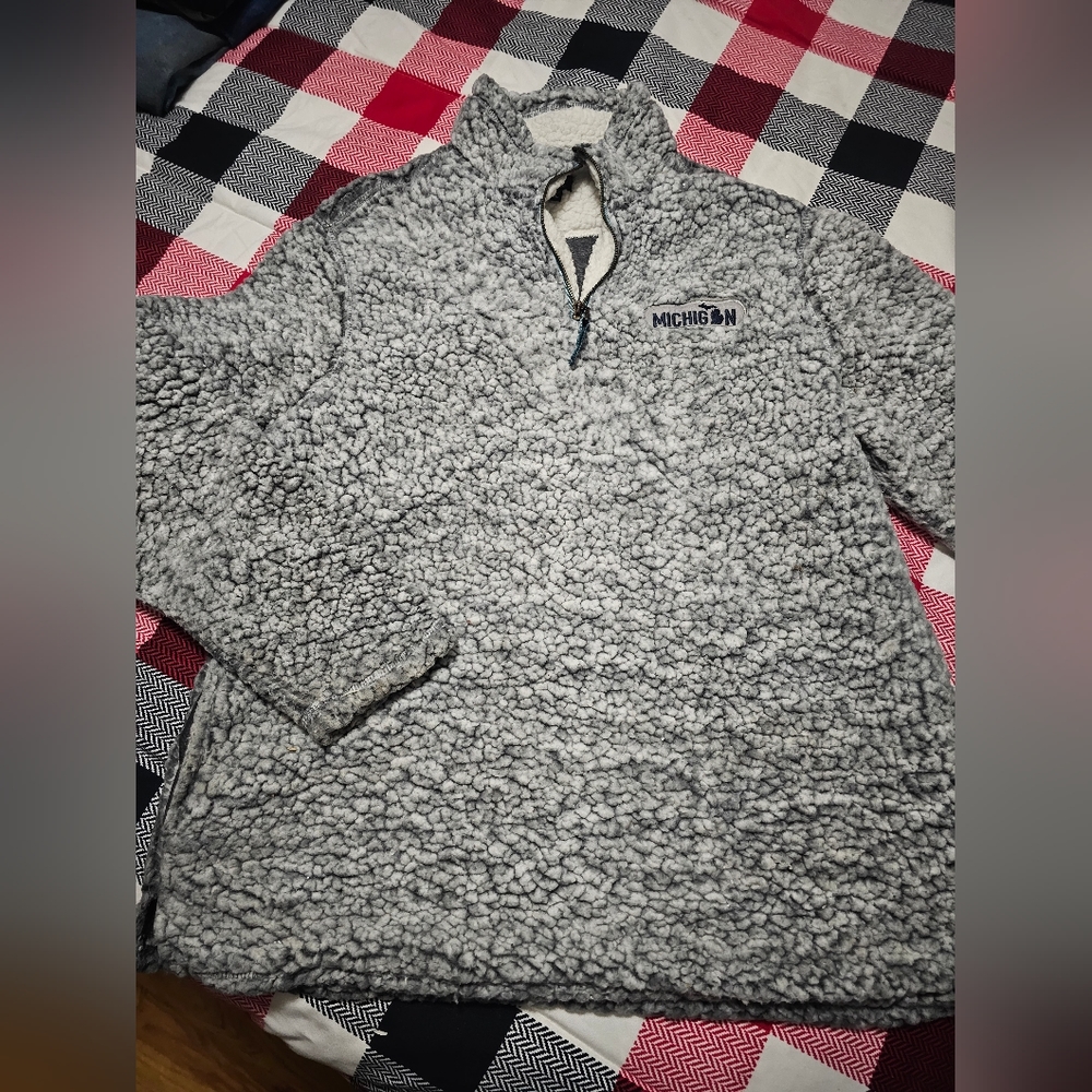 Michigan Fleece pullover Shirt women's XL